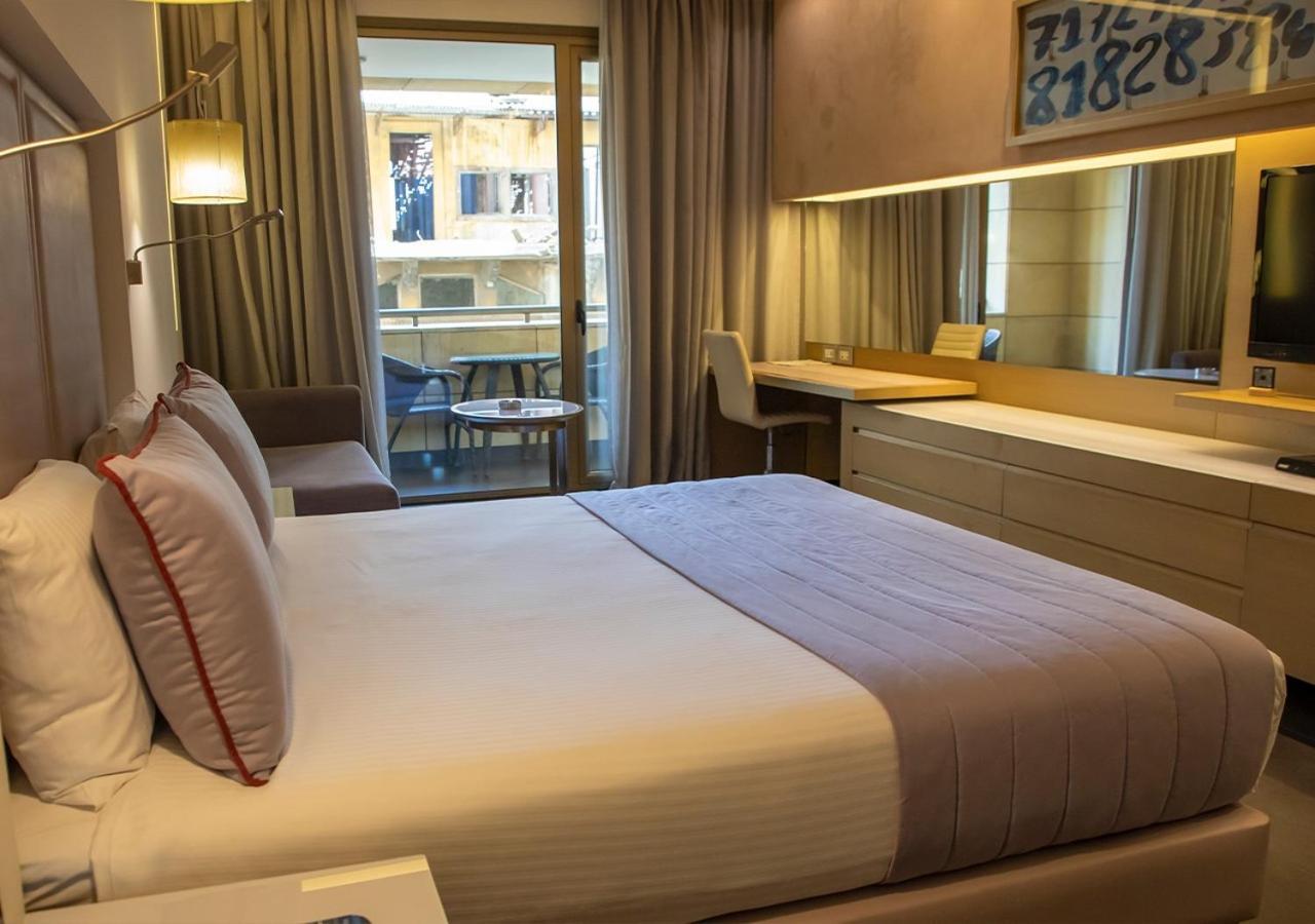 Saifi Suites Hotel Beirut Bagian luar foto