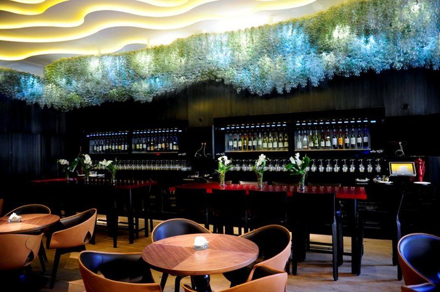 Saifi Suites Hotel Beirut Bagian luar foto